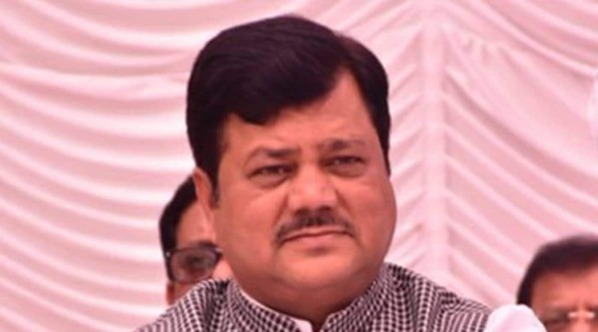 Booked for posing as labourer: HC refuses to give interim protection from arrest to Darekar