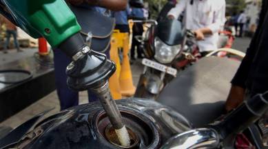 Petrol and Diesel Prices Today (25 March 2022): Here are fuel prices in  Delhi, Mumbai, Kolkata, Chennai, Bengaluru, Hyderabad, check here