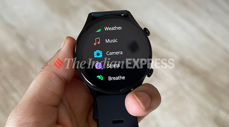 Titan smart watch review hot sale