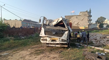 Punjab: Three killed as canter overturns at Zirakpur