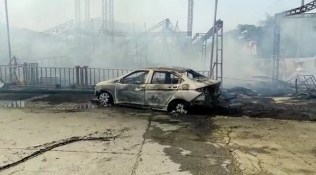 Pune: Car catches fire, lightning strike suspected reason
