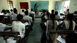 Three-language formula: Class 7-9 students can continue with existing combo
