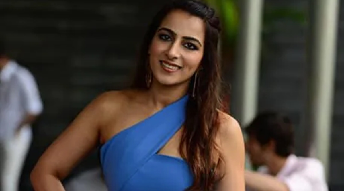 Ishita Chauhan Xxx Videos - Even if you wear an outfit after 10 years, it should still look new':  Fashion designer Mehak Murpana | Lifestyle News,The Indian Express