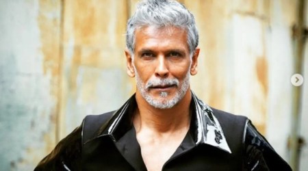 milind soman, milind soman workout, milind soman workout videos, milind soman fitness, celeb fitness, how to do pull-ups, indian express news