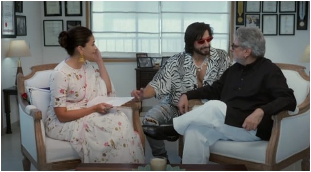 Ranveer Singh interrupted Alia Bhatt's interview of Sanjay Leela Bhansali. (Photo: Pen Movies/YouTube)