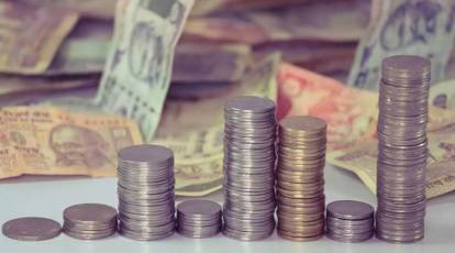 Indian Rupee Gains, Nifty 50 Weakens on RBI Rate Hold. USD/INR