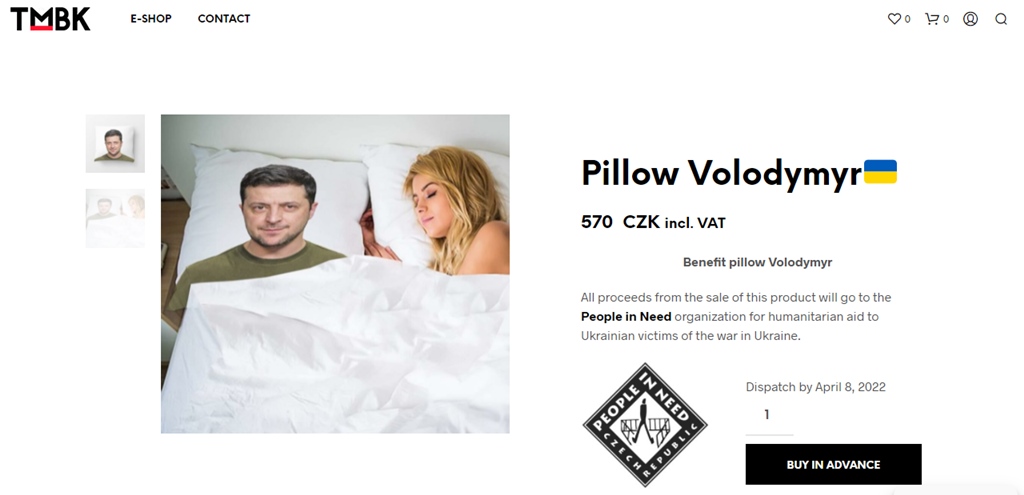 Volodymyr Zelenskyy, Volodymyr Zelenskyy pillow, ukraine president pillow, ukriane theme items for charity, odd news, russian ukraine conflict, indian express