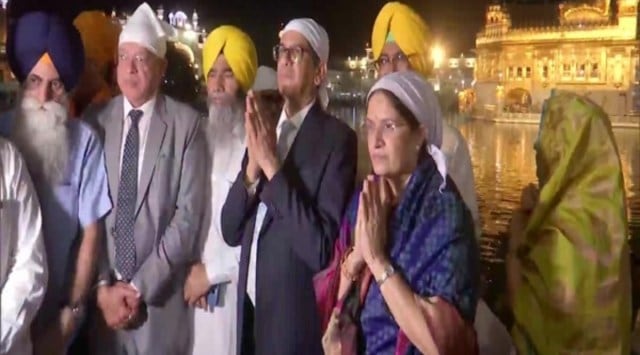CJI Ramana visits the Golden Temple in Amritsar. (Photo: ANI) 