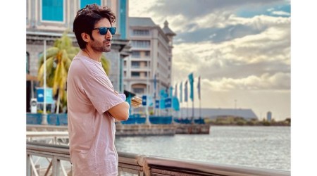 kartik aaryan, mauritius