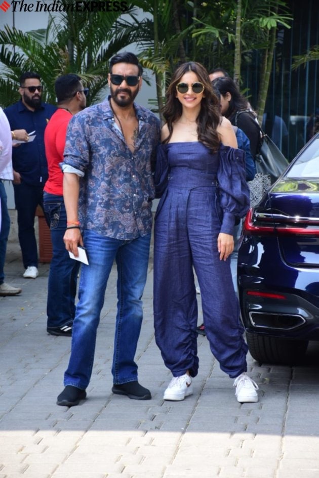 Ajay Devgan Rakul Preet Singh spotted at Kalina airport