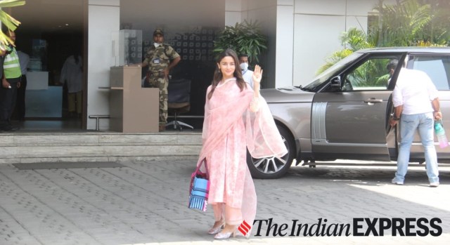 Alia Bhatt looks lovely in blush pink suit as she makes first ...