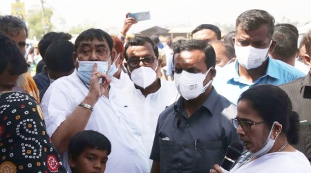 This is the fifth time that the Central Bureau of Investigation has summoned Mondol (L) in connection with the cattle smuggling case.