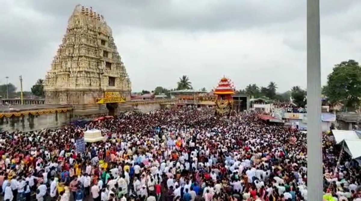 Chennakeshava Temple, Belur, Karnataka, India Stock Photo, Picture and  Royalty Free Image. Image 87587392.