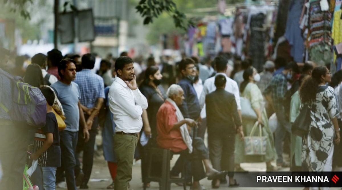 People not wearing masks at Janpath market despite rise in Covid cases in Delhi. (Express/Praveen Khanna)