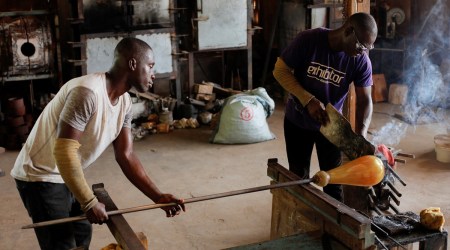glassblowing, Ghanaian glassblower, glass waste