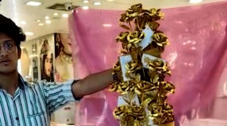 Jeweller Deepak Choksi said he sent the gift through a "friend" to the Kapoor home. (Express)