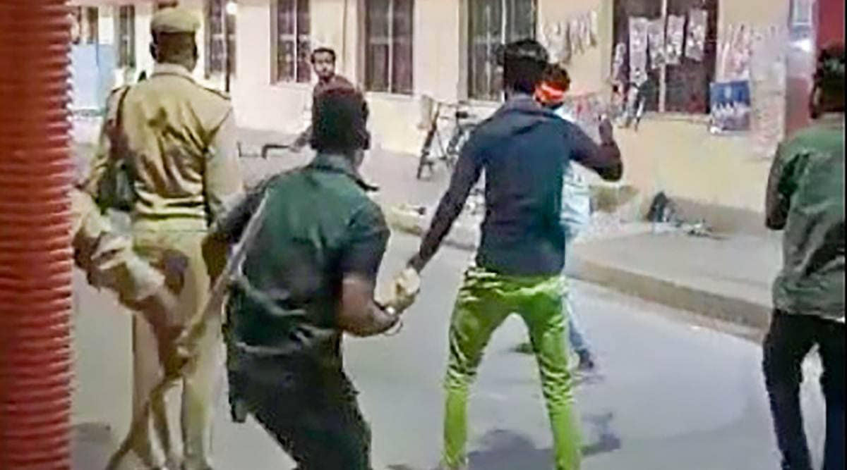 A video grab of the incident in Gorakhpur. (PTI)