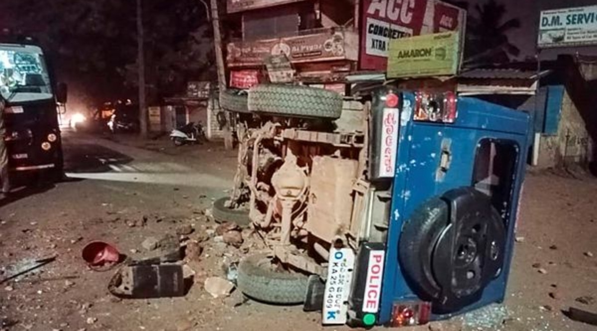 A damaged police vehicle after incidents of stone throwing in some areas of Old Hubballi late on Saturday evening, in Hubballi district, Sunday morning, April 17, 2022. (PTI)