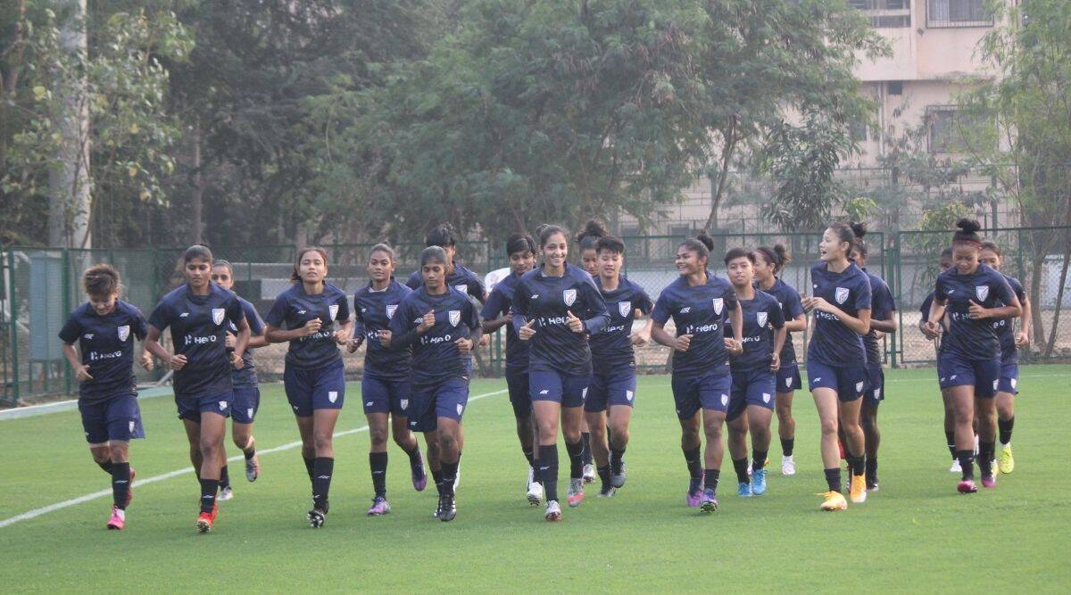 فريق كرة القدم النسائي الهندي جاهز للتحدي المصري