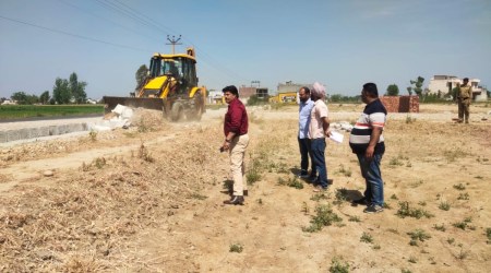 A special team of the administration led by Additional Deputy Commissioner (Urban Development) Amit Sareen razed the illegal colonies on Barnala Kalan road and Banga-Chandigarh road. 
(Express)