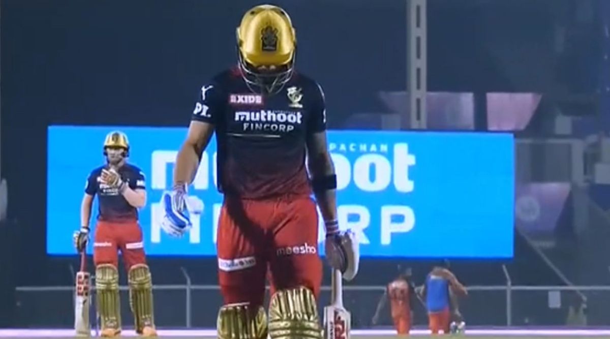 Kohli, who hasn't scored a hundred in any format for more than three years now, has got out to first ball ducks in successive games with a familiar pattern of dismissals outside the off-stump. (Twitter)