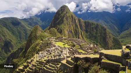 It is located in the Machupicchu District within Urubamba Province and is one of the amazing urban creations of the Inca Empire. (Source: Pixabay)