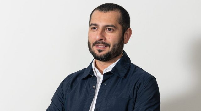 Mortimer Chatterjee, Mortimer Chatterjee gallery, Mortimer Chatterjee Moving India, Focus