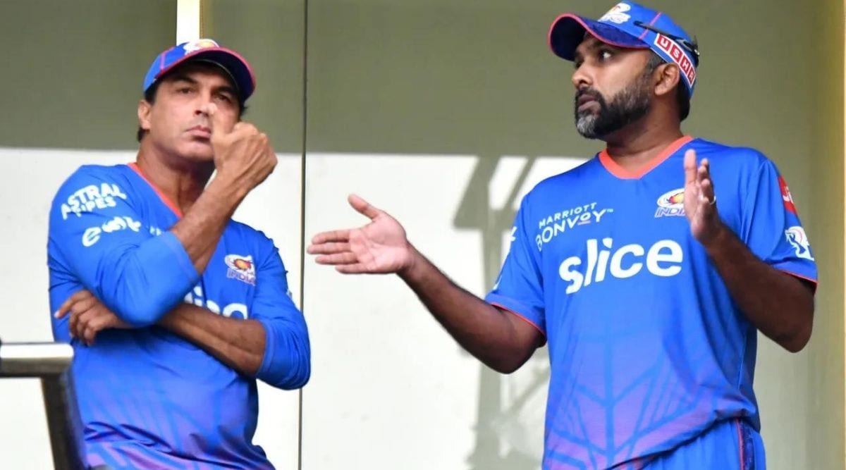 Robin Singh, Mahela Jayawardene