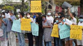 Sri-Lanka-protests no alt set