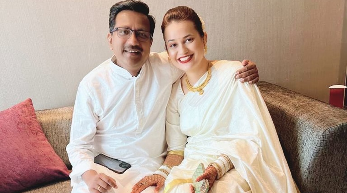 Tina Dabi-Pradeep Gawande wedding: Couple looks elegant in white as they  get married in Jaipur | Lifestyle News,The Indian Express