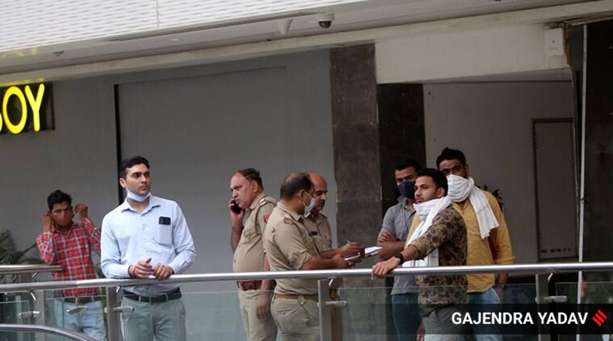 Four+arrested+for+brawl+at+Garden+Galleria+mall+in+Noida
