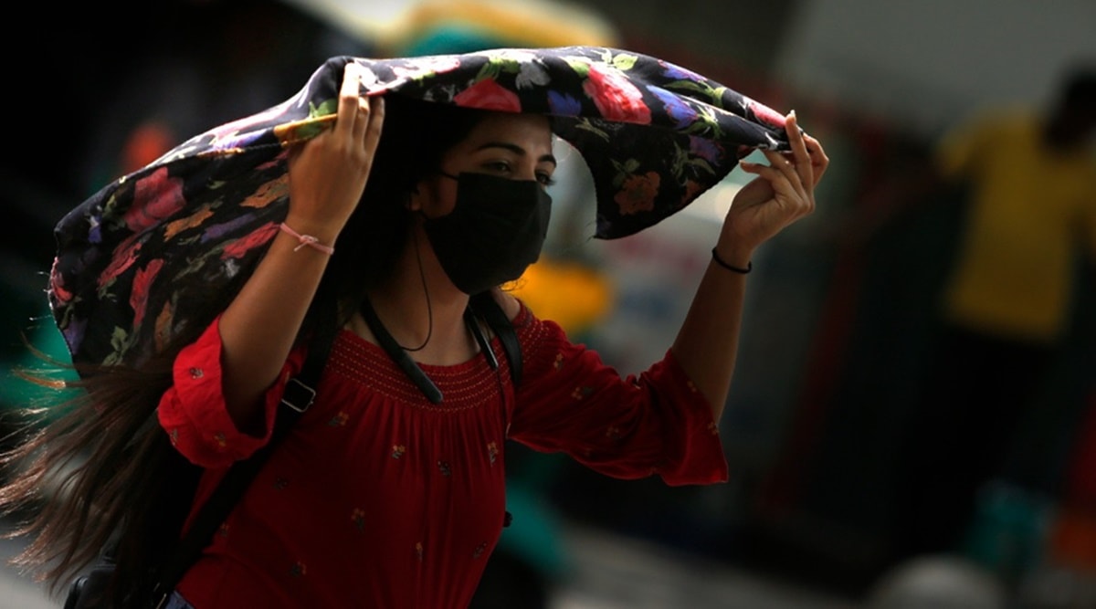 delhi weather news, delhi temperature