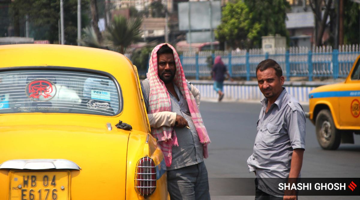 A hot day in Kolkata. (Express Photo: Shashi Ghosh)