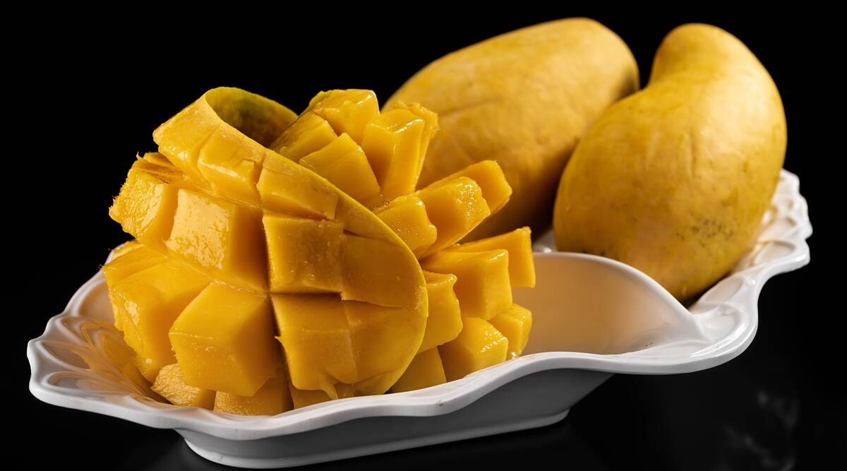 Health alert Nutritionist shares the truth about eating mangoes