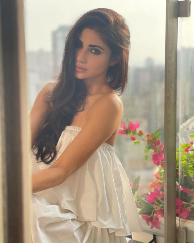 mouni roy