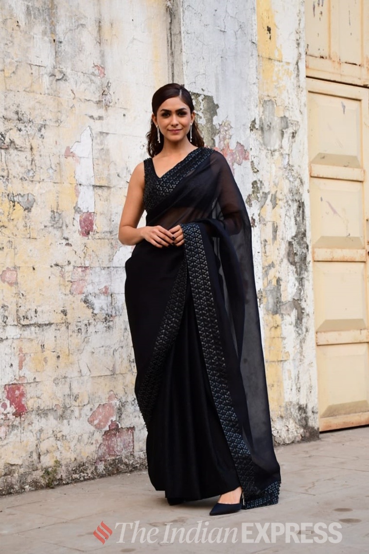 mrunal thakur