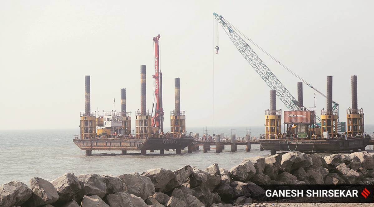 The architects suggested that slight realignment would greatly improve the revenue and tourist potential of Mumbai's waterfront besides allowing residents more open space. The BMC, for its part, says that with 50 per cent of the project already complete, there is no scope for any structural changes. (File)