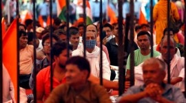 Yati Narsinghanand, Yati Narsinghanand event, Journalists assaulted at Yati event, Delhi, Delhi latest news, Hindu mahapanchayat, Burari ground, Dasna Devi temple priest Yati Narsinghanand, Yati event, indian express