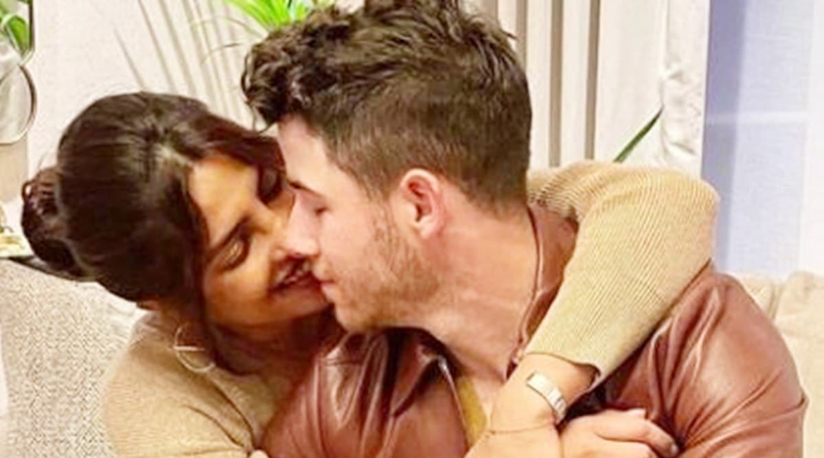 Priyanka Chopra Akshay Kumar Ke Sath Xx Video - Priyanka Chopra and Nick Jonas name their daughterâ€¦ | Entertainment  News,The Indian Express