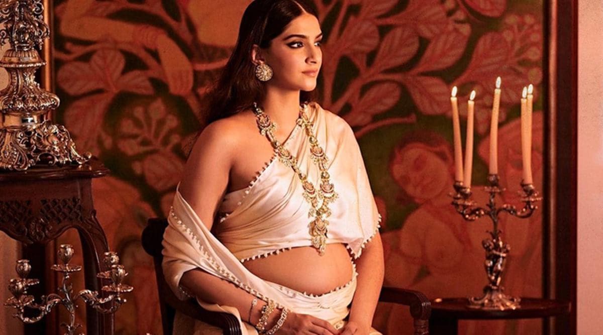 Pregnant Sonam Kapoor Shows Off Baby Bump In White Saree