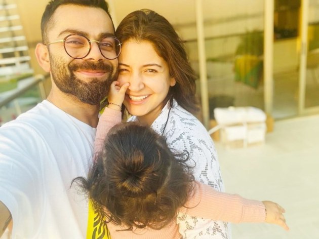 virat, family photo