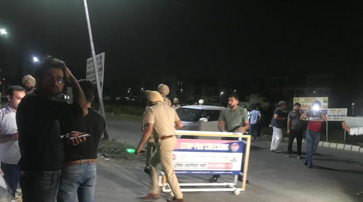 Punjab police, rocket launcher attack, RPG attack on Punjab police, Punjab Police Intelligence Head quarters, mohali news, Punjab news, indian express