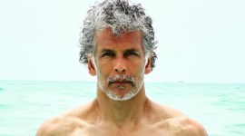 Milind Soman, Milind Soman workout, Milind Soman exercising, Milind Soman workout session, Milind Soman fitness, Milind Soman pull-ups, celeb fitness, indian express news