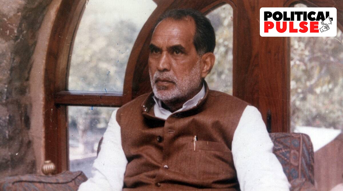 Born on July 1, 1927 at Ibrahimpatti in Uttar Pradesh's Ballia district, Chandra Shekhar became active in politics at the age of 24. (File)