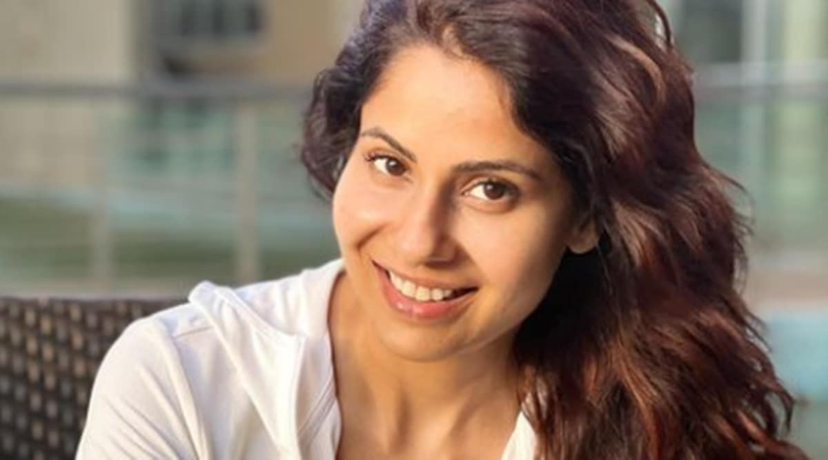 Chhavi Mittal, Chhavi Mittal news, Chhavi Mittal breast cancer treatment, Chhavi Mittal radiation therapy, indian express news