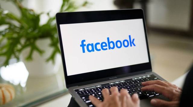 Facebook to stop collecting location data