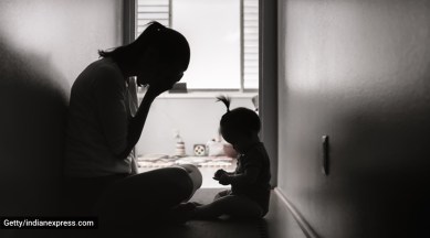 Postpartum depression, what is postpartum depression, how to deal with postpartum depression, what does postpartum depression look like, health new moms, motherhood, postpartum depression signs, postpartum depression tips, parenting, indian express news