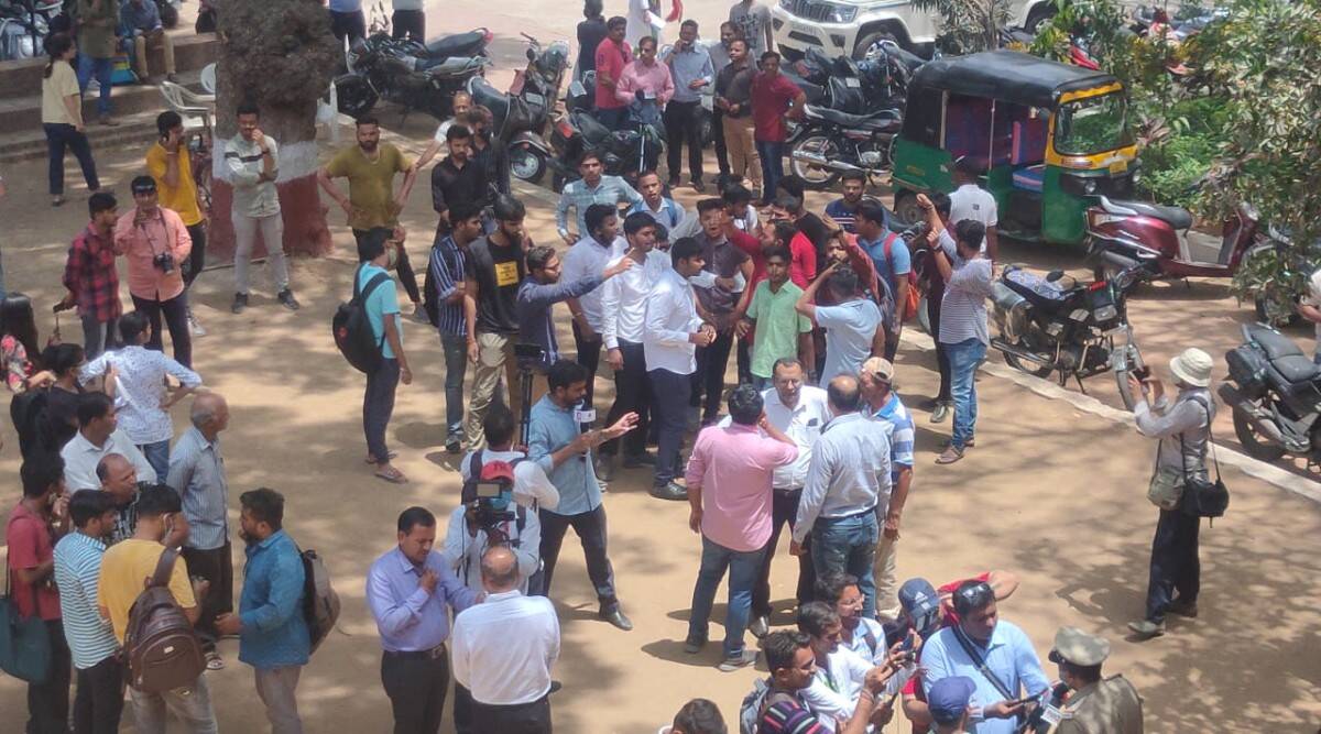 The protestors insisted that the faculty must initiate action and prove that the frames did not belong to its students. (Express photo)
