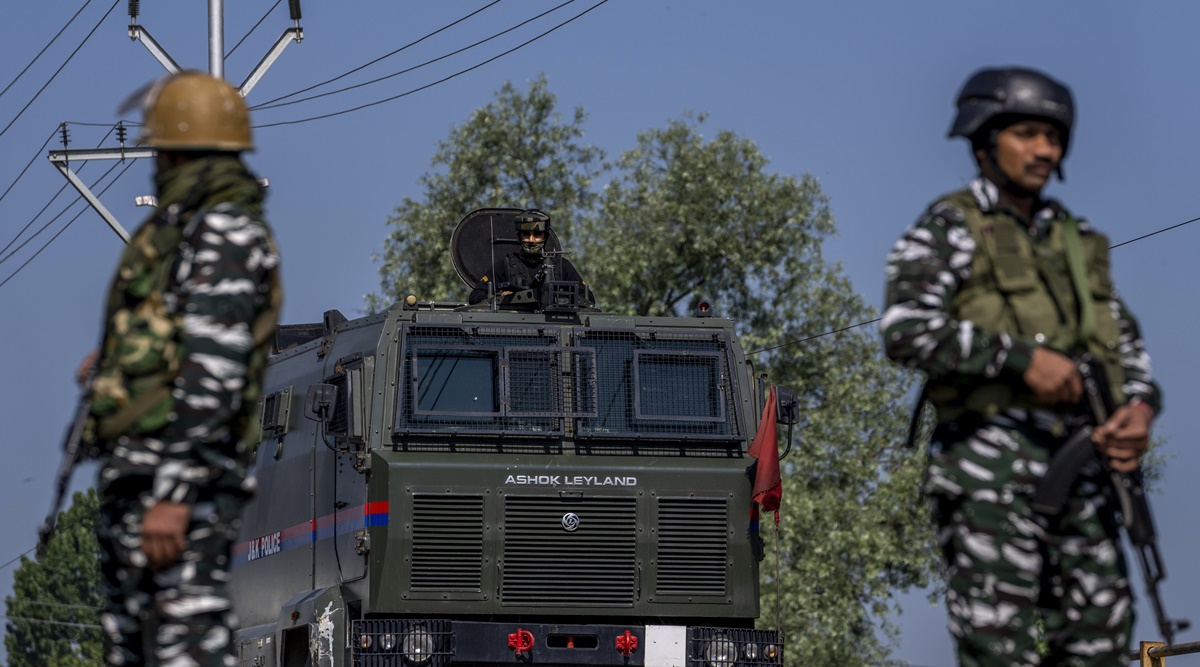 Colonel, others booked for attempt to murder after jawans storm Kashmir police station