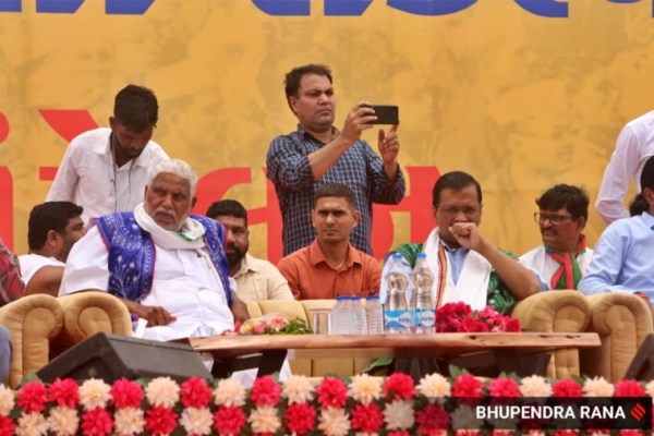 BJP'nin kibrini kırın, AAP'yi iktidara oylayın diyor Arvind Kejriwal bahrush'ta